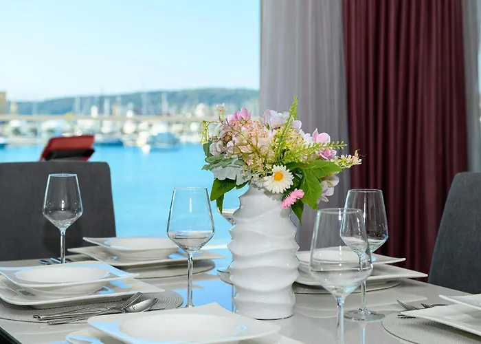 Awesome In Seget Donji * Trogir